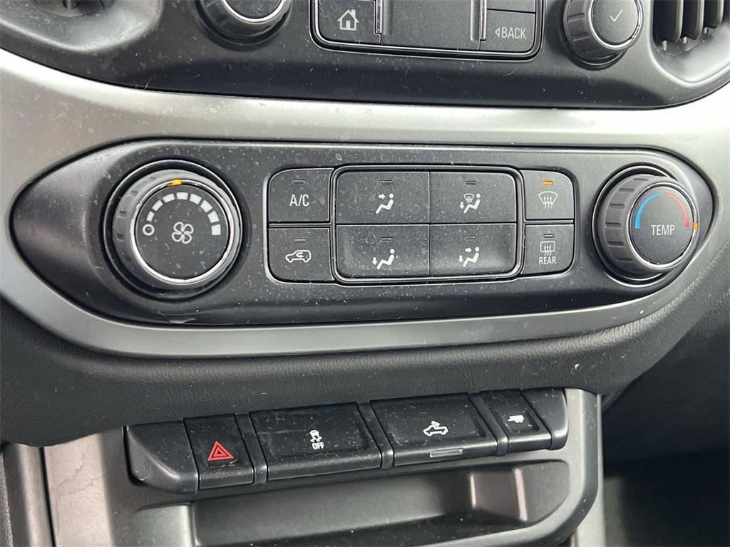 used 2022 Chevrolet Colorado car, priced at $27,998