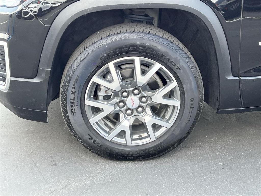 used 2023 GMC Acadia car, priced at $28,998