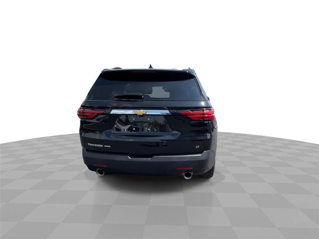 used 2023 Chevrolet Traverse car, priced at $32,998