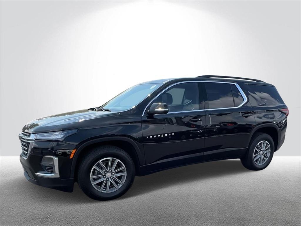 used 2023 Chevrolet Traverse car, priced at $32,998