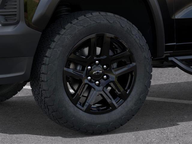 new 2025 Chevrolet Colorado car, priced at $43,814