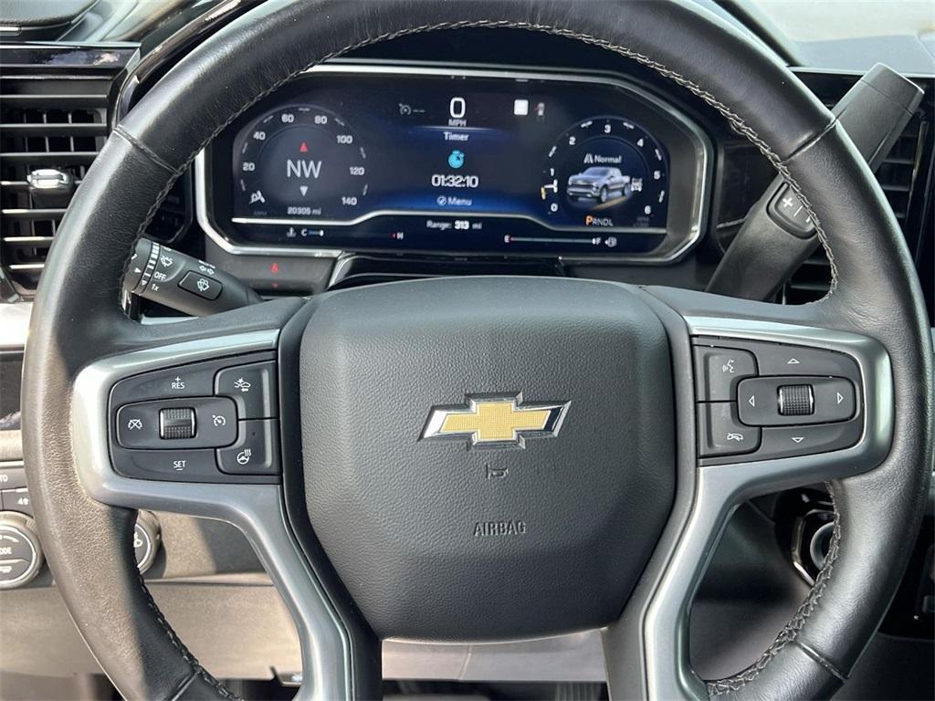 used 2022 Chevrolet Silverado 1500 car, priced at $39,998