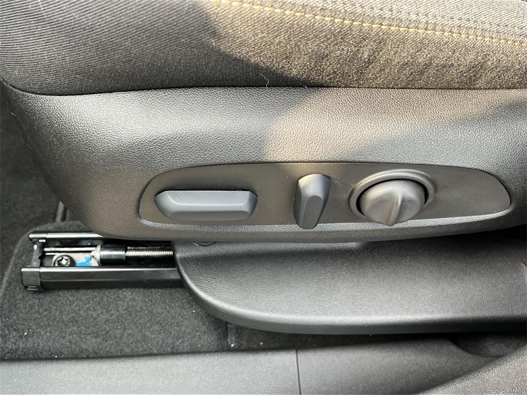 used 2023 Chevrolet Equinox car, priced at $23,898
