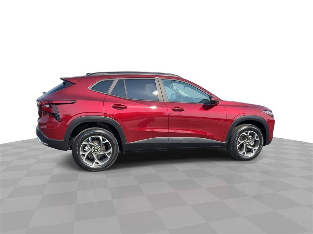 used 2024 Chevrolet Trax car, priced at $22,998