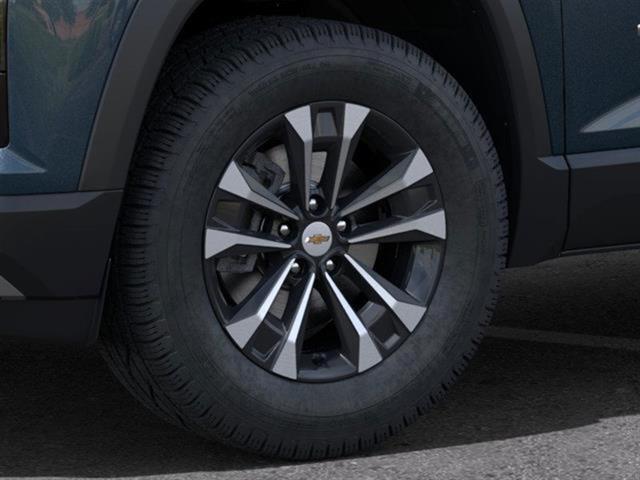 new 2026 Chevrolet Equinox car, priced at $32,990