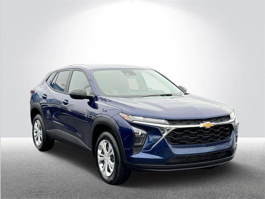 used 2024 Chevrolet Trax car, priced at $21,388