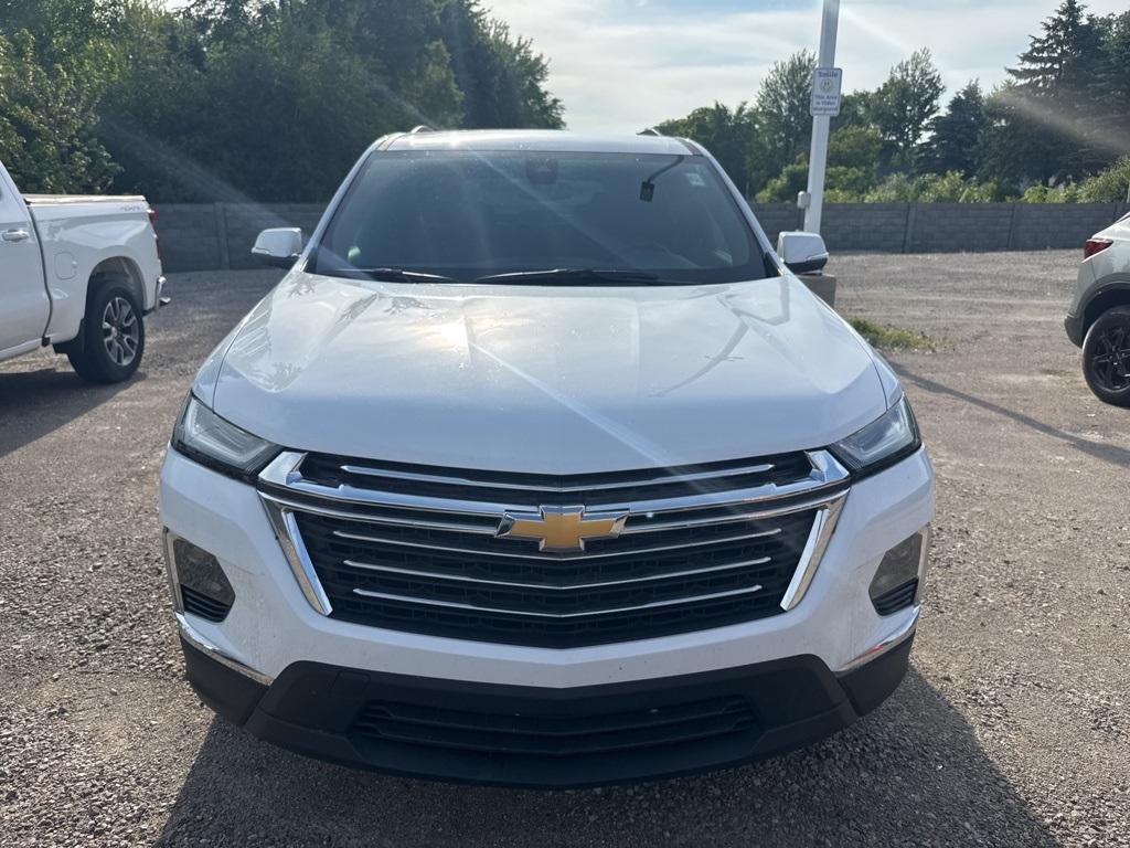 used 2023 Chevrolet Traverse car, priced at $31,998