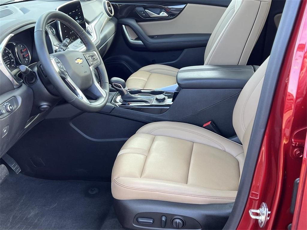used 2024 Chevrolet Blazer car, priced at $38,998