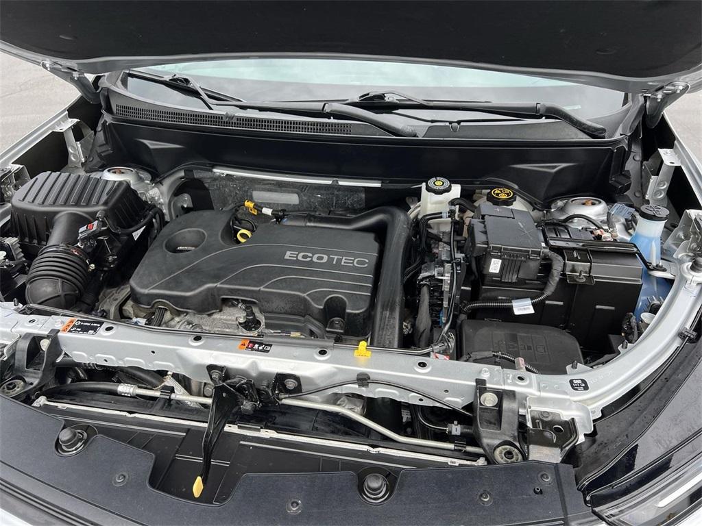 used 2022 Chevrolet Equinox car, priced at $19,598