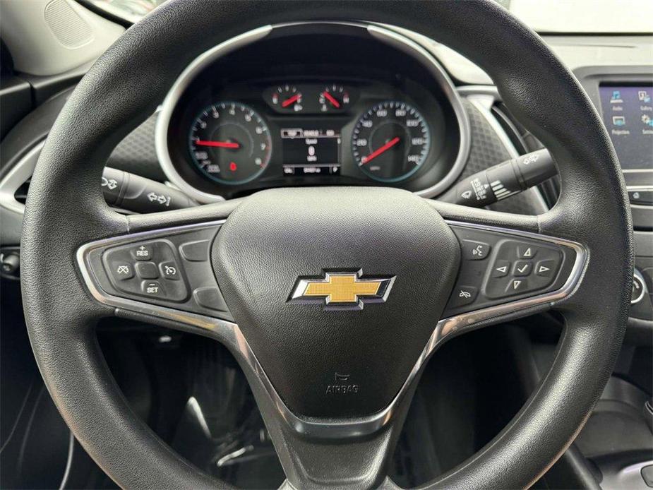 used 2018 Chevrolet Malibu car, priced at $13,992