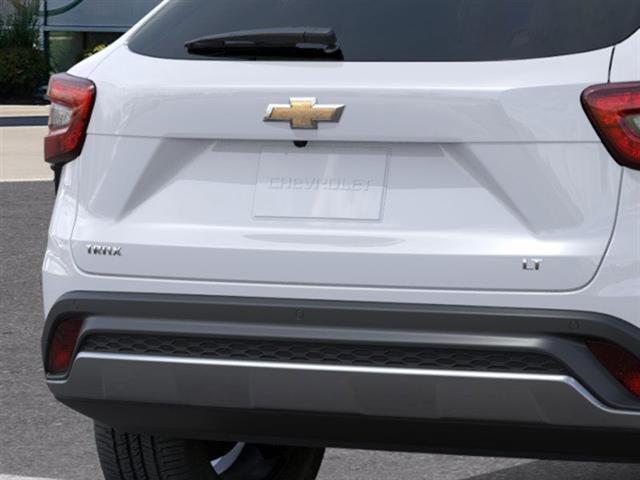 new 2025 Chevrolet Trax car, priced at $23,917