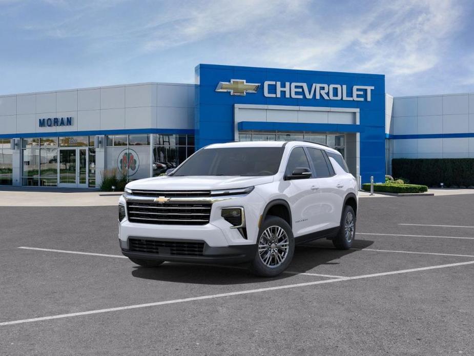 new 2025 Chevrolet Traverse car