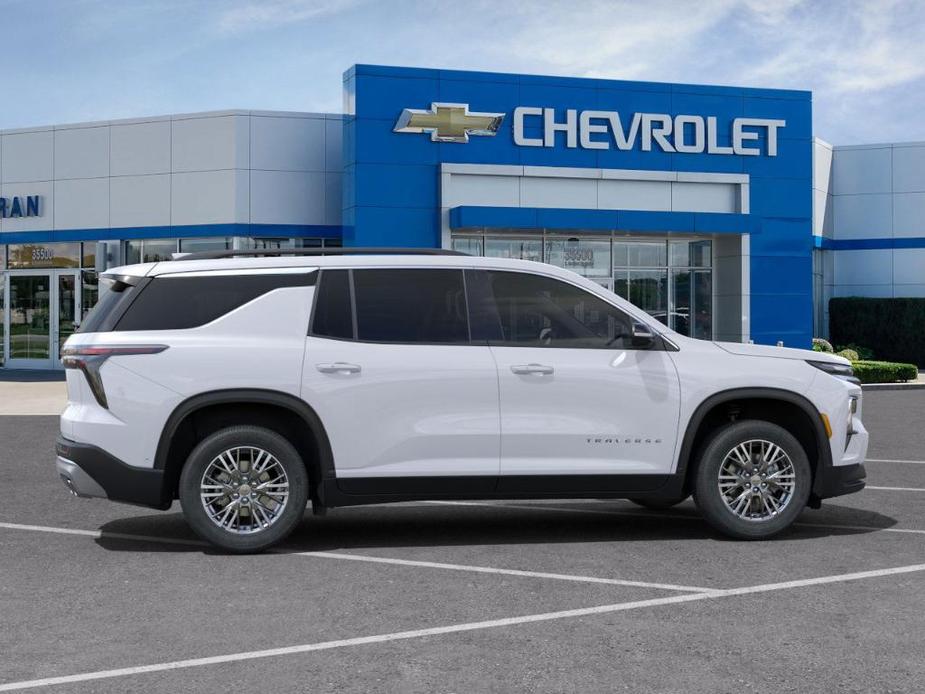 new 2025 Chevrolet Traverse car