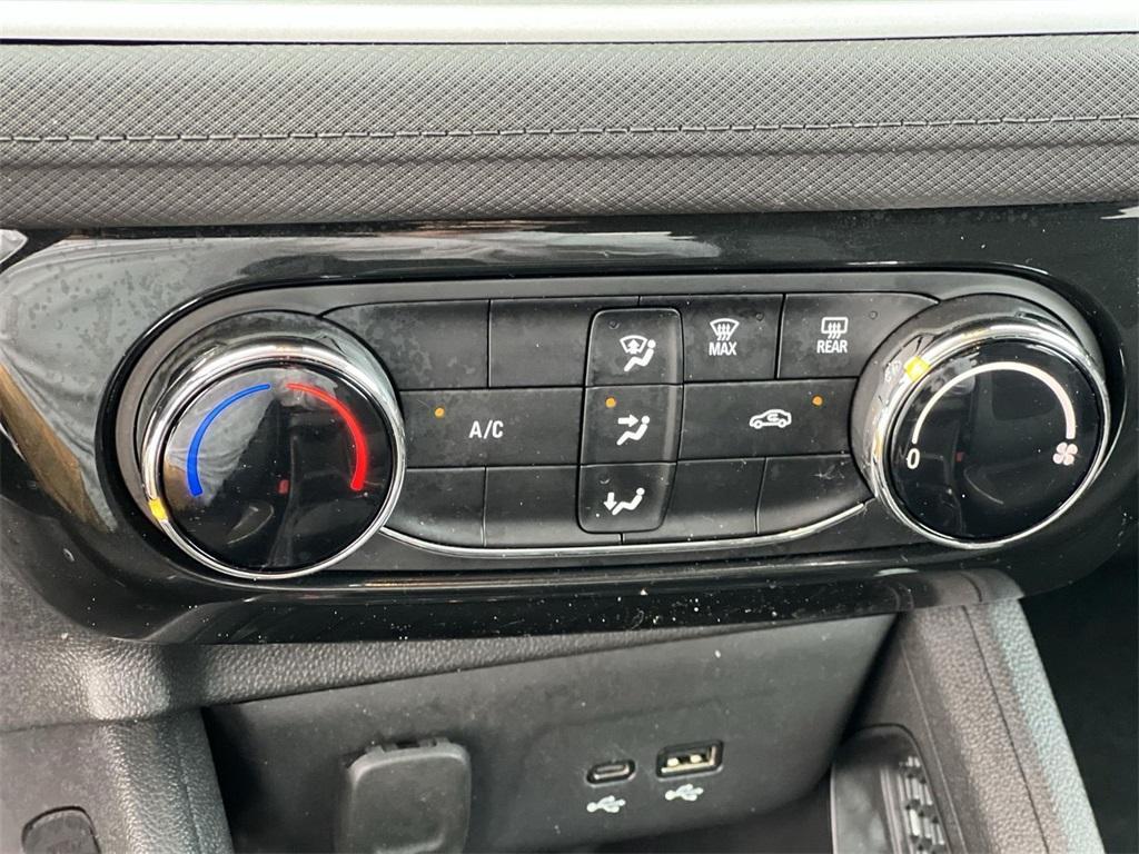 used 2024 Chevrolet TrailBlazer car, priced at $23,598
