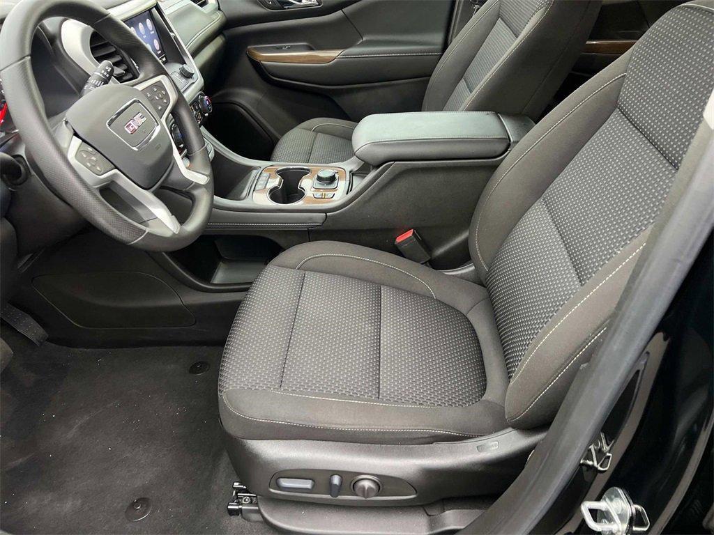 used 2023 GMC Acadia car, priced at $25,998