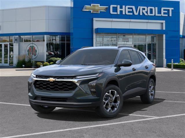 new 2025 Chevrolet Trax car, priced at $23,817