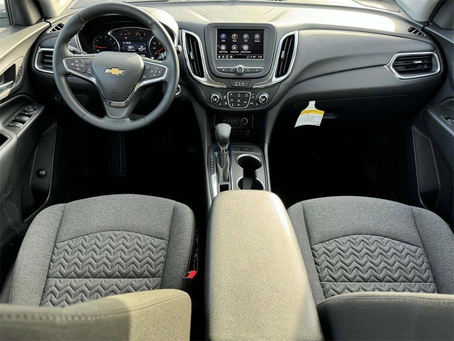 used 2024 Chevrolet Equinox car, priced at $25,188