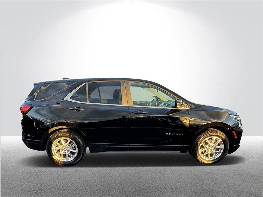 used 2022 Chevrolet Equinox car, priced at $19,698