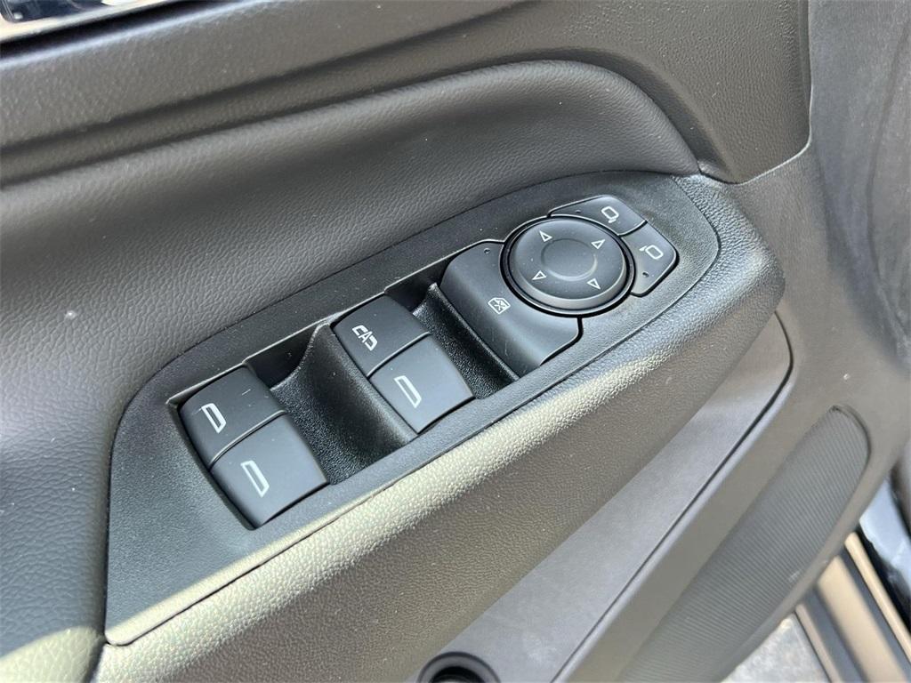 used 2022 Chevrolet Equinox car, priced at $21,798