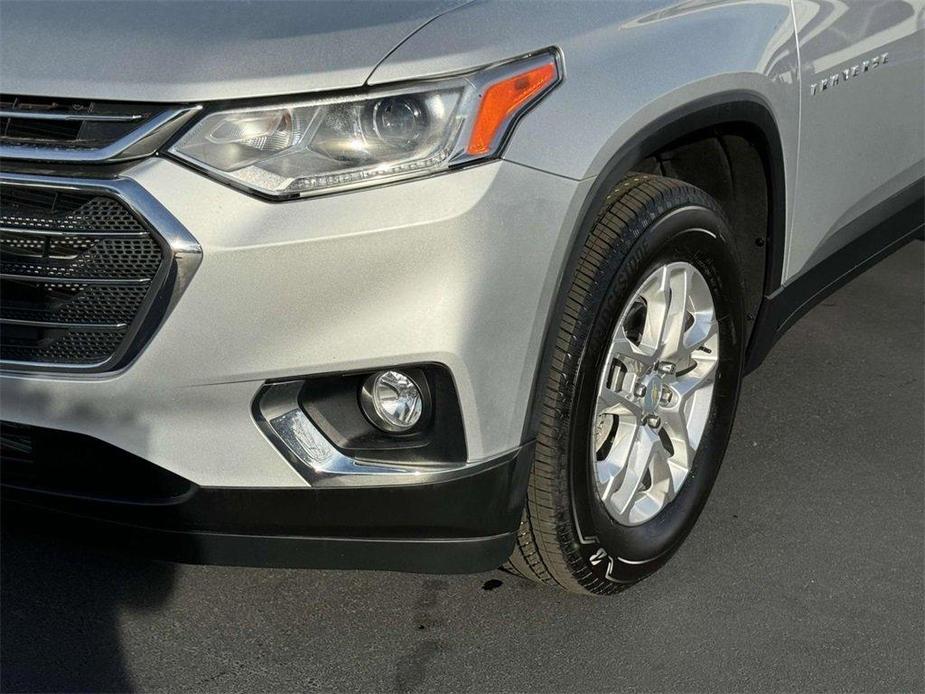 used 2021 Chevrolet Traverse car, priced at $26,288