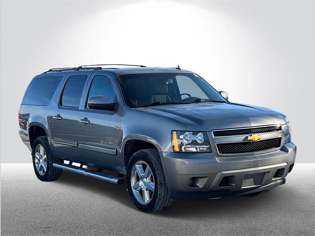 used 2012 Chevrolet Suburban car, priced at $8,899