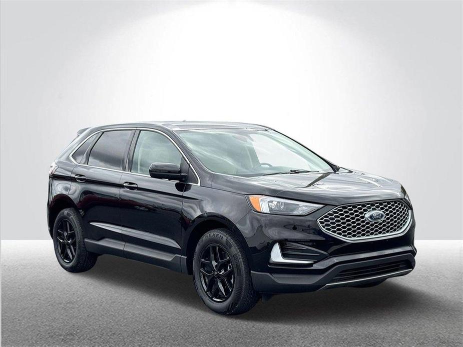 used 2023 Ford Edge car, priced at $22,991