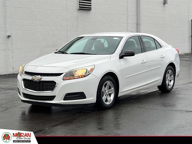 used 2015 Chevrolet Malibu car, priced at $10,591