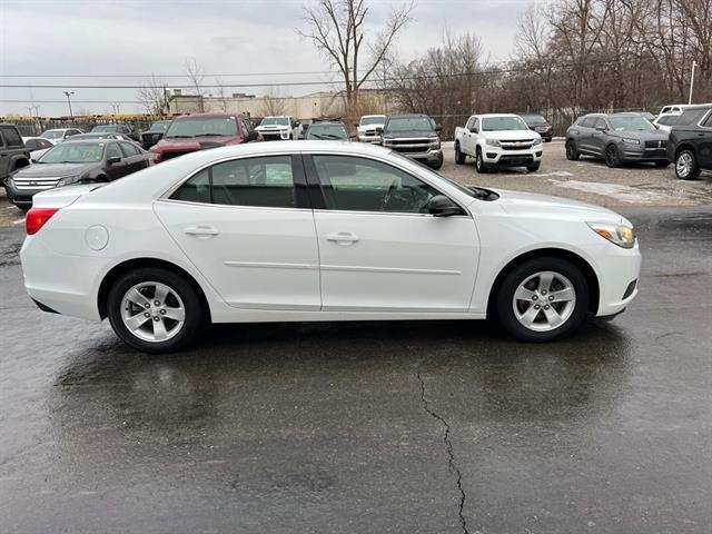 used 2015 Chevrolet Malibu car, priced at $10,591