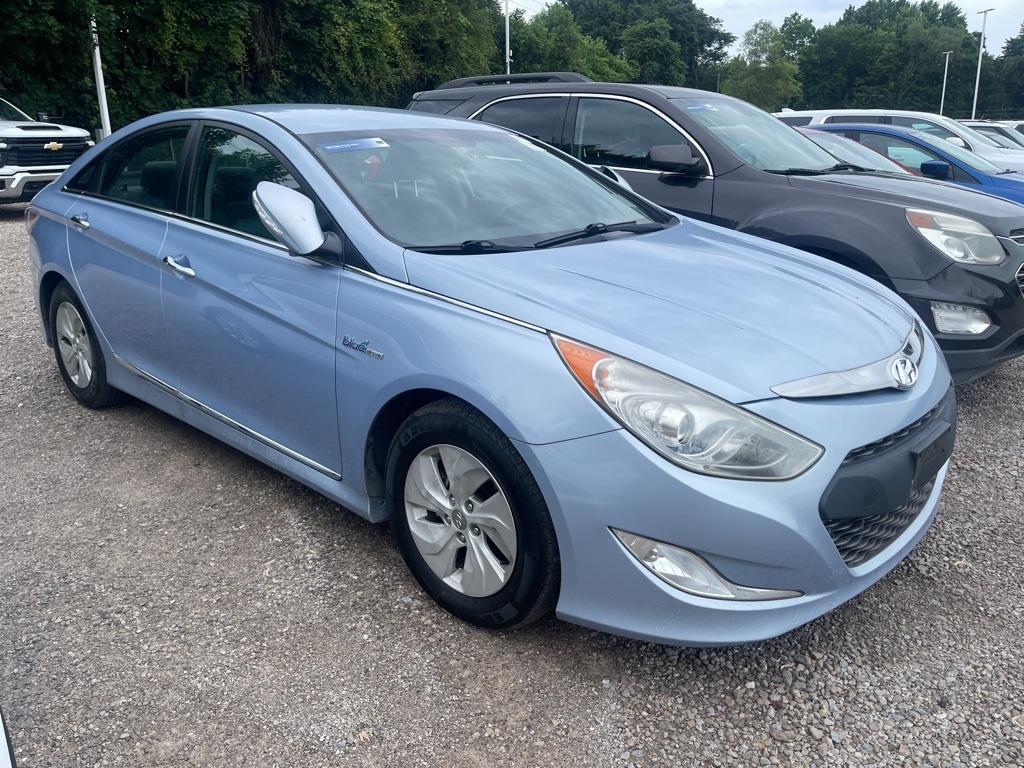 used 2014 Hyundai Sonata Hybrid car, priced at $13,991