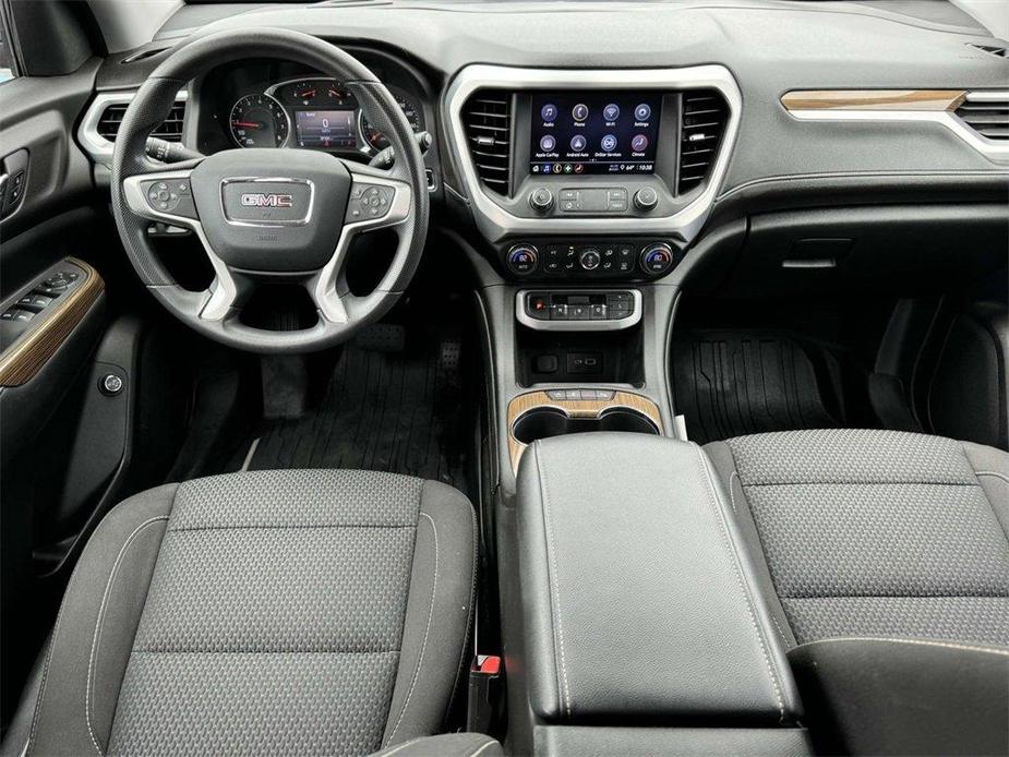 used 2022 GMC Acadia car, priced at $25,998