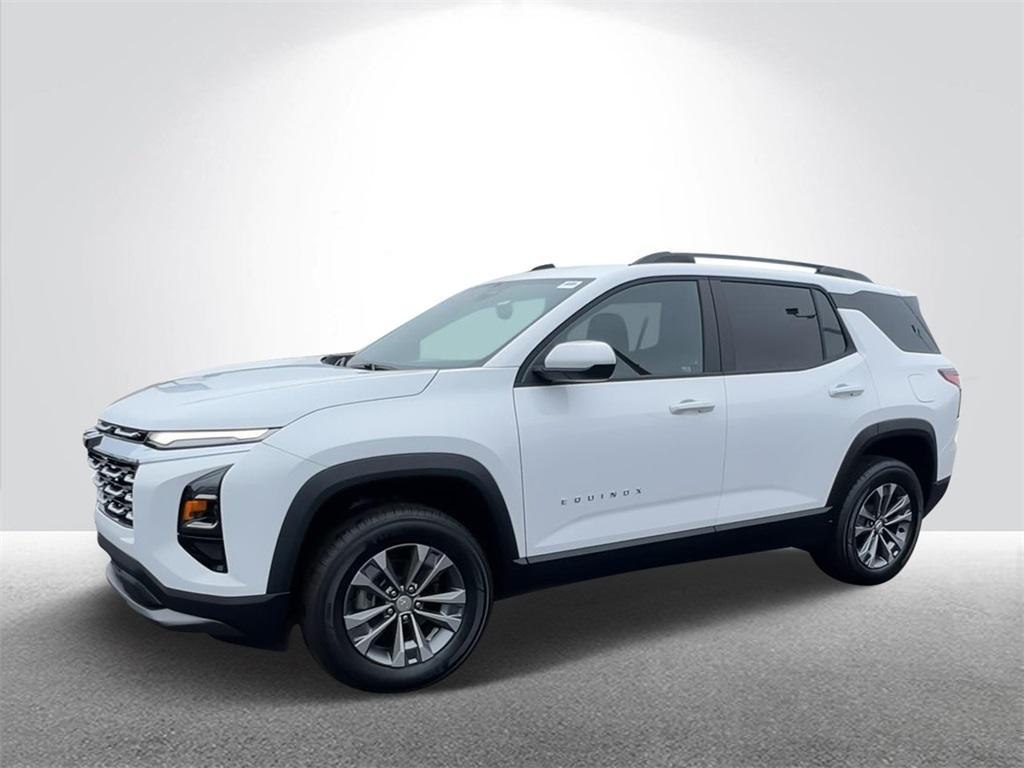 used 2025 Chevrolet Equinox car, priced at $27,998