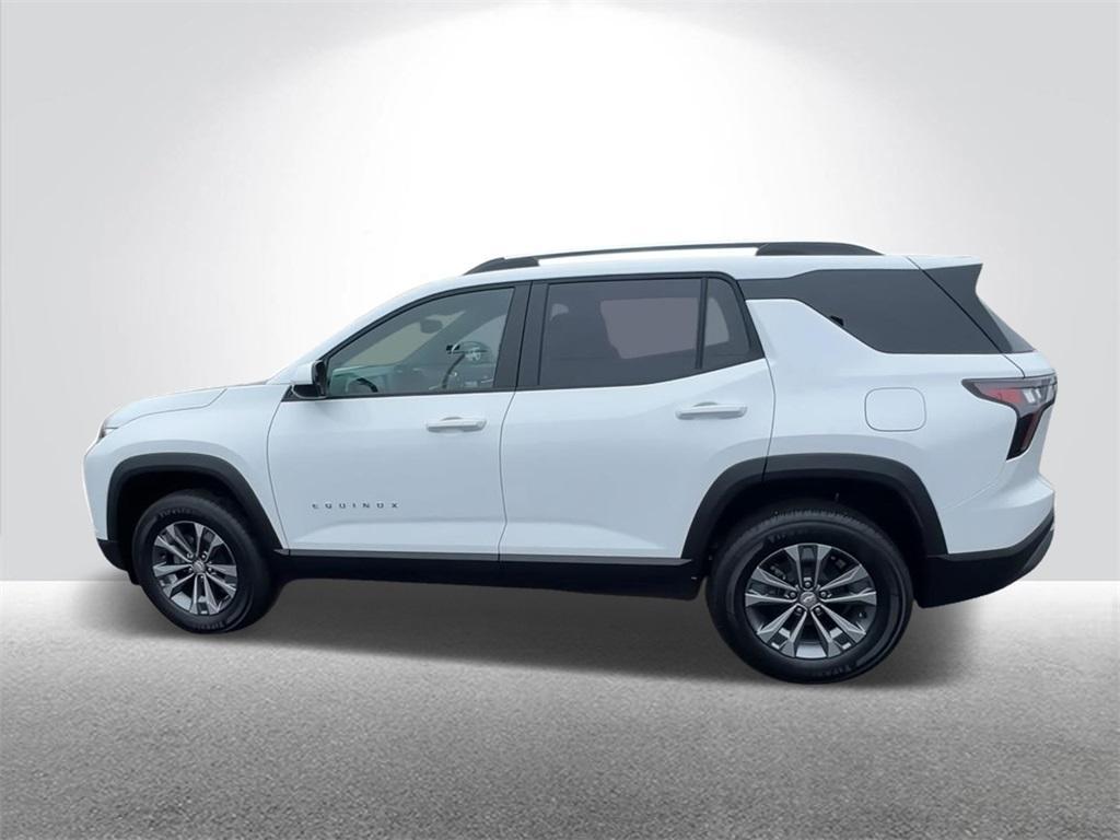 used 2025 Chevrolet Equinox car, priced at $27,998