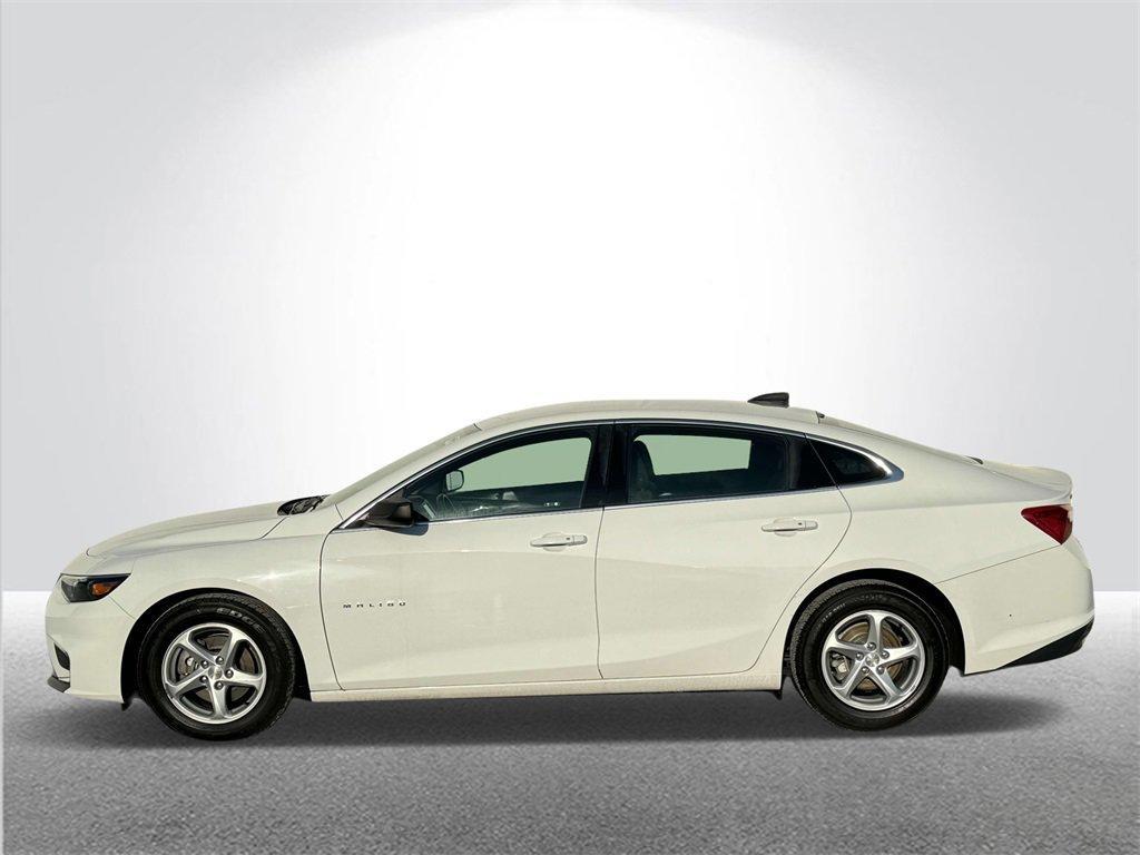 used 2018 Chevrolet Malibu car, priced at $15,591