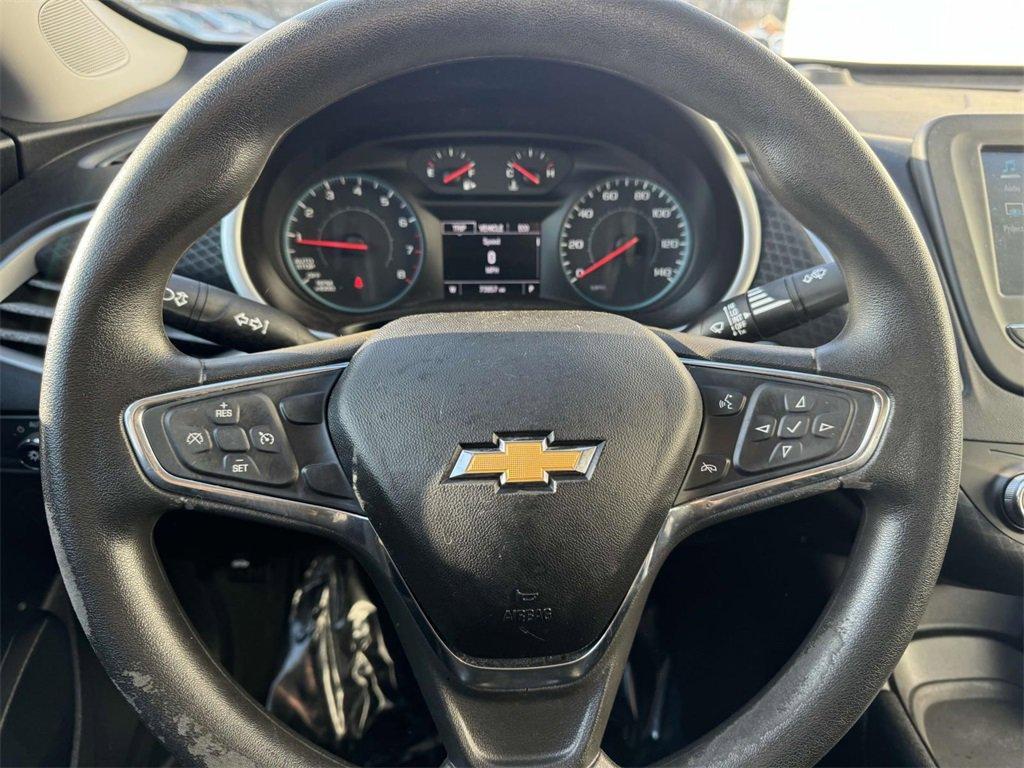 used 2018 Chevrolet Malibu car, priced at $15,591