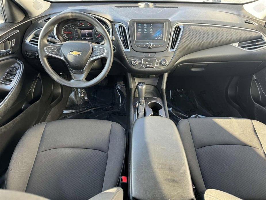 used 2018 Chevrolet Malibu car, priced at $15,591