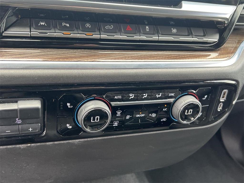 used 2022 Chevrolet Silverado 1500 car, priced at $40,398