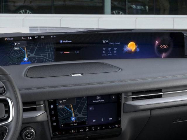 new 2025 Lincoln Navigator car, priced at $107,055