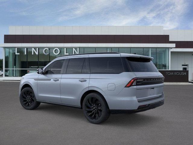 new 2025 Lincoln Navigator car, priced at $107,055