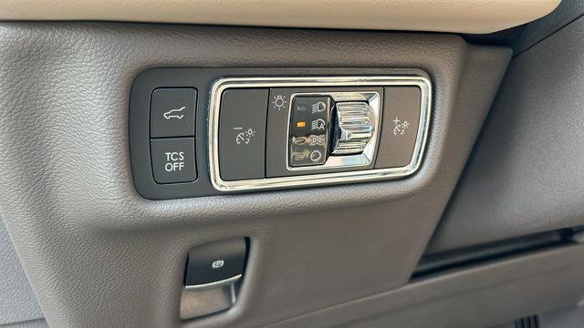 used 2021 Lincoln Nautilus car, priced at $32,918