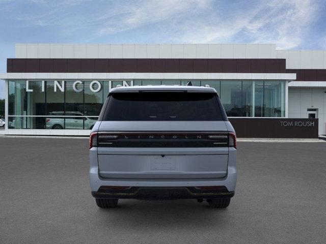 new 2025 Lincoln Navigator L car, priced at $111,315