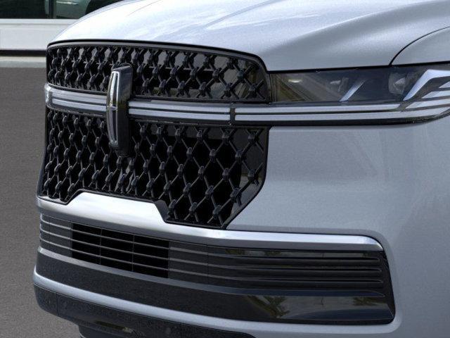 new 2025 Lincoln Navigator L car, priced at $111,315