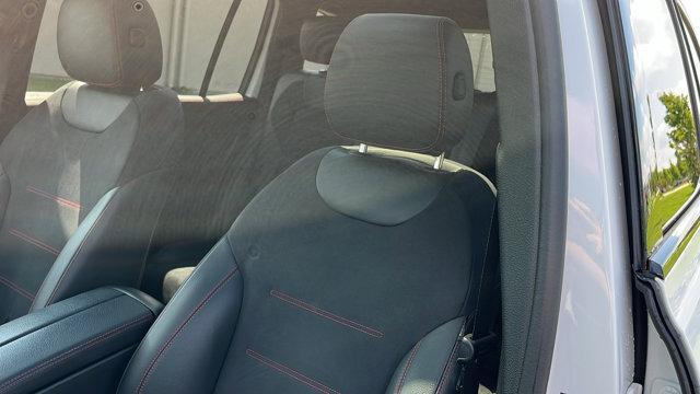 used 2020 Mercedes-Benz GLB 250 car, priced at $22,925