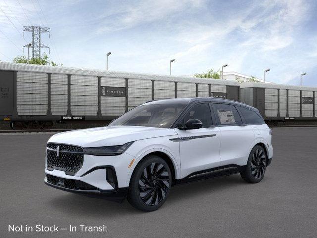 new 2025 Lincoln Nautilus car
