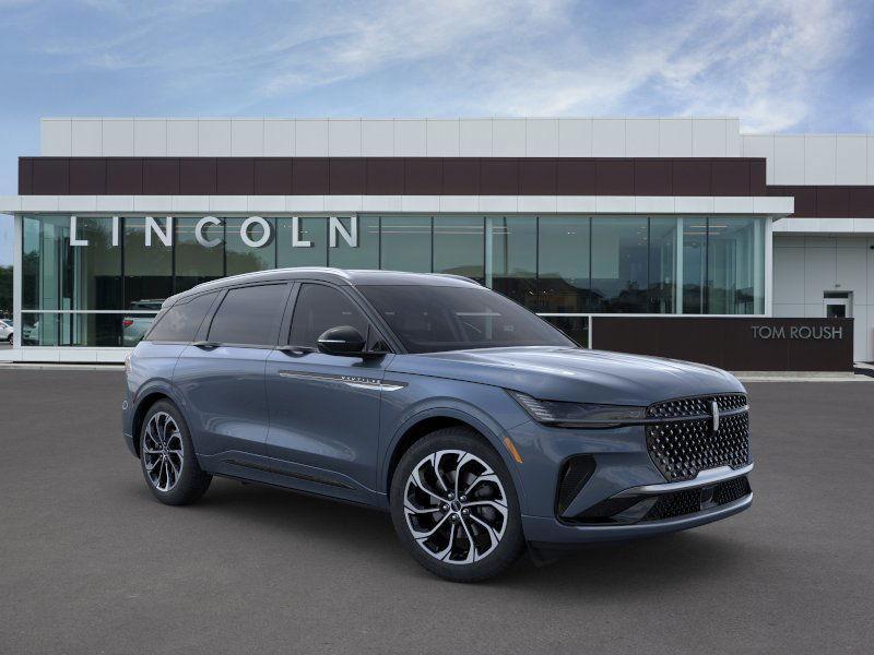 new 2025 Lincoln Nautilus car, priced at $67,910