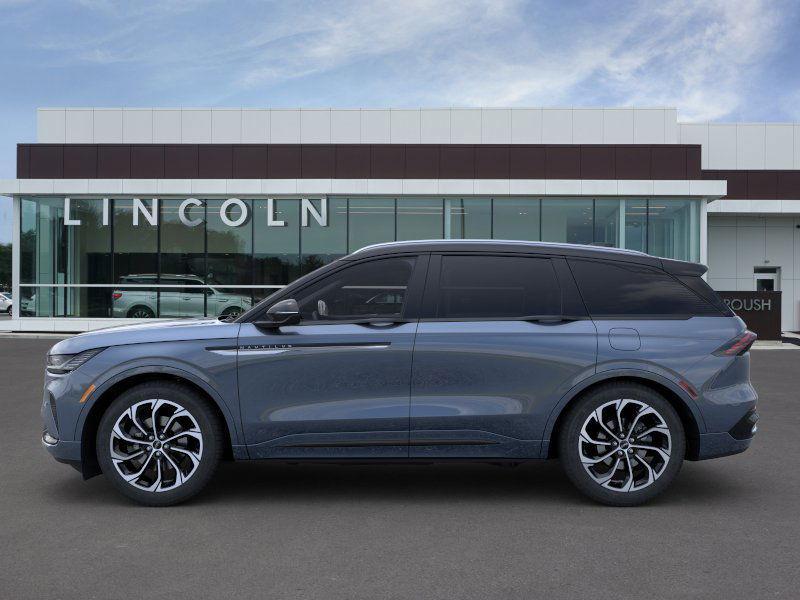 new 2025 Lincoln Nautilus car, priced at $67,910