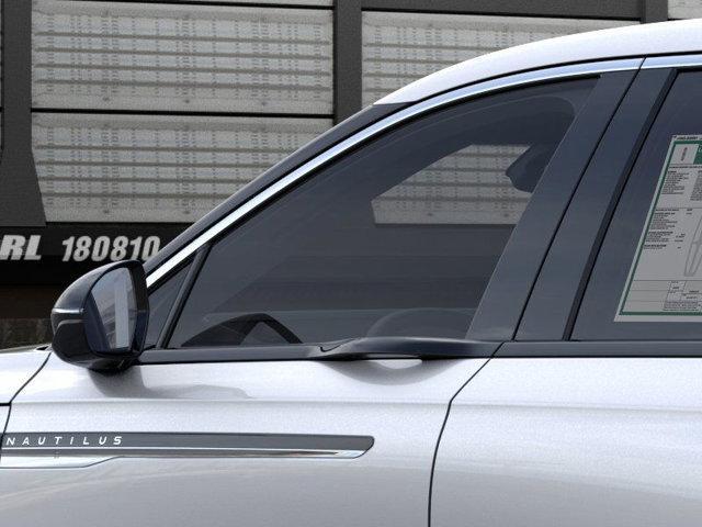 new 2025 Lincoln Nautilus car, priced at $60,645