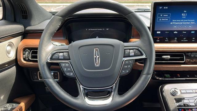 used 2022 Lincoln Nautilus car, priced at $40,915