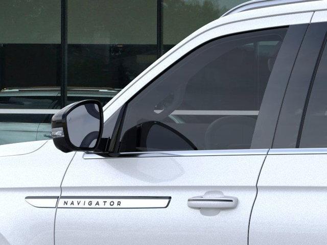 new 2025 Lincoln Navigator L car, priced at $109,955