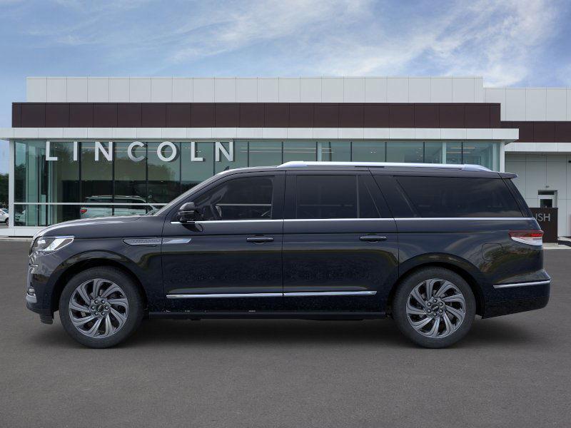 new 2024 Lincoln Navigator L car, priced at $107,180