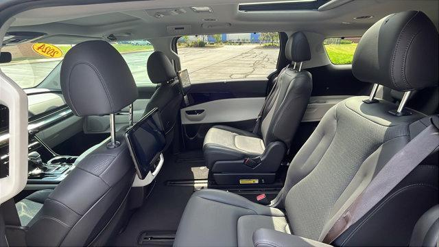 used 2024 Kia Carnival car, priced at $42,910
